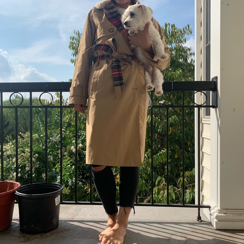 TRENCH COAT